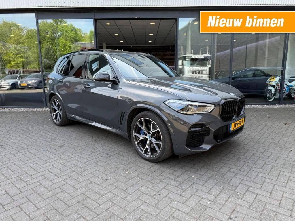 Hoofdafbeelding BMW X5