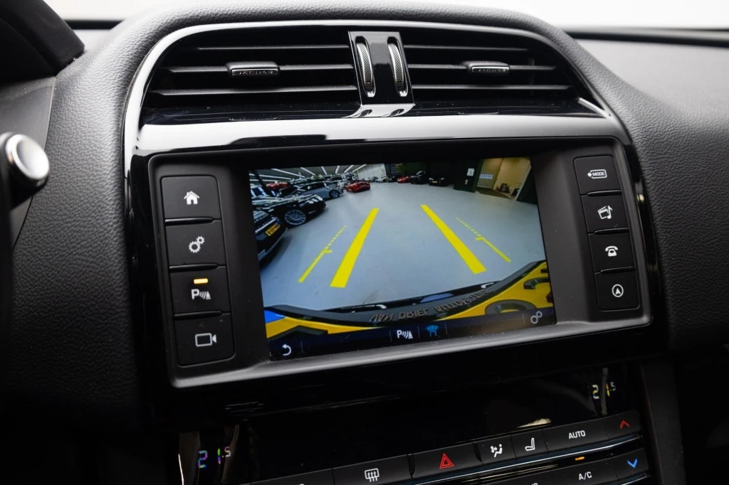 Hoofdafbeelding Jaguar F-PACE