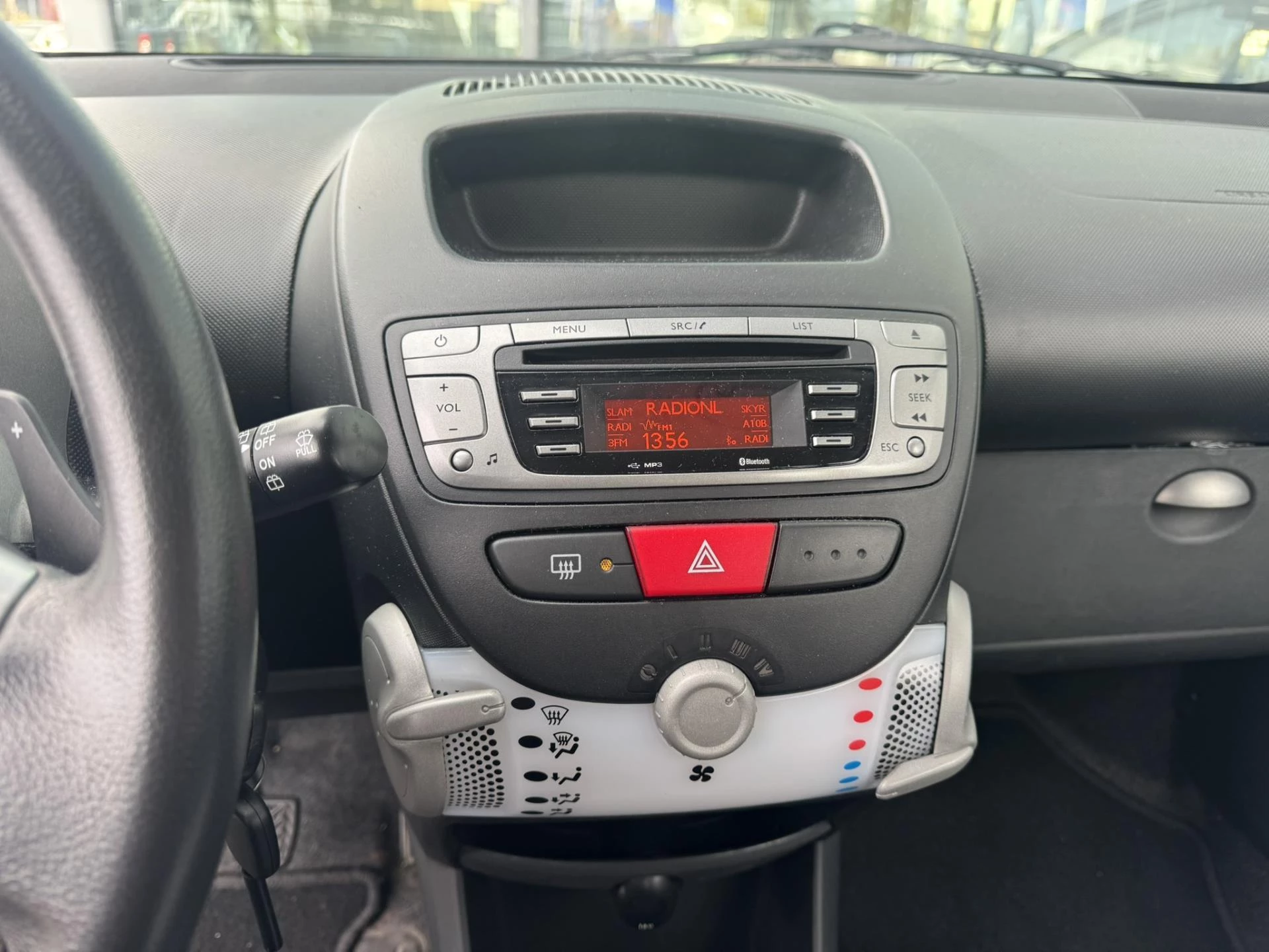 Hoofdafbeelding Peugeot 107