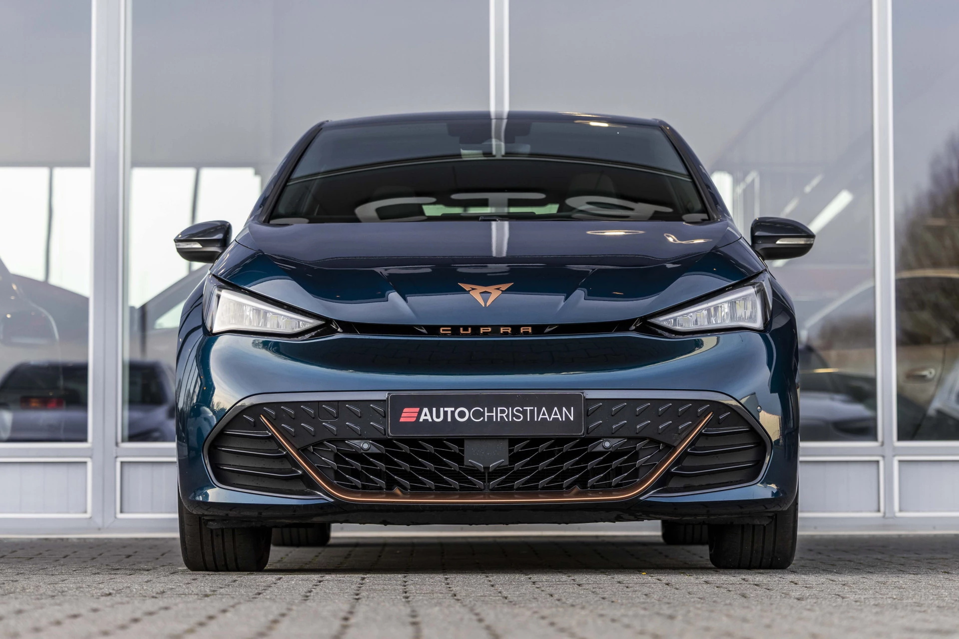 Hoofdafbeelding CUPRA Born