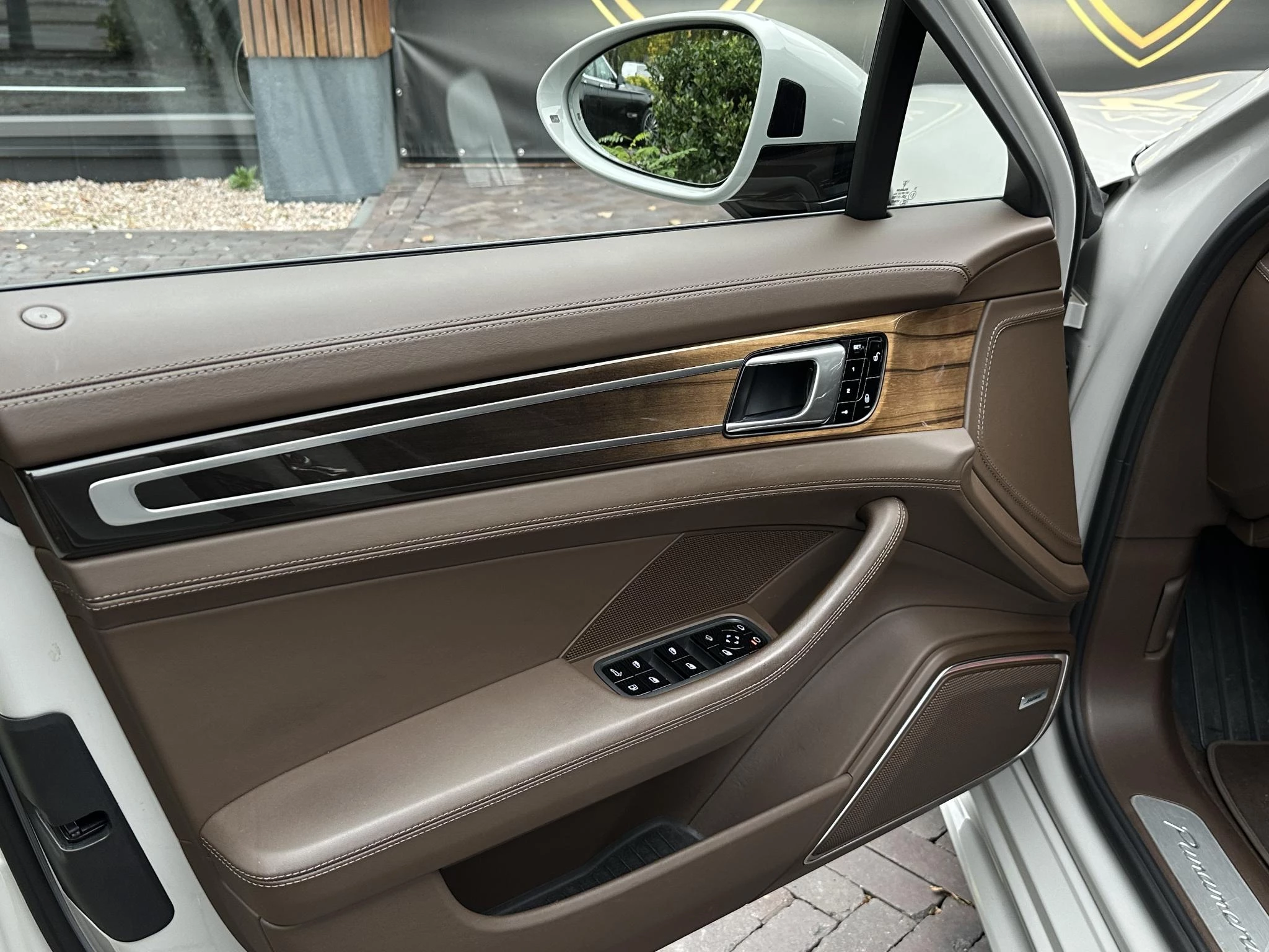 Hoofdafbeelding Porsche Panamera