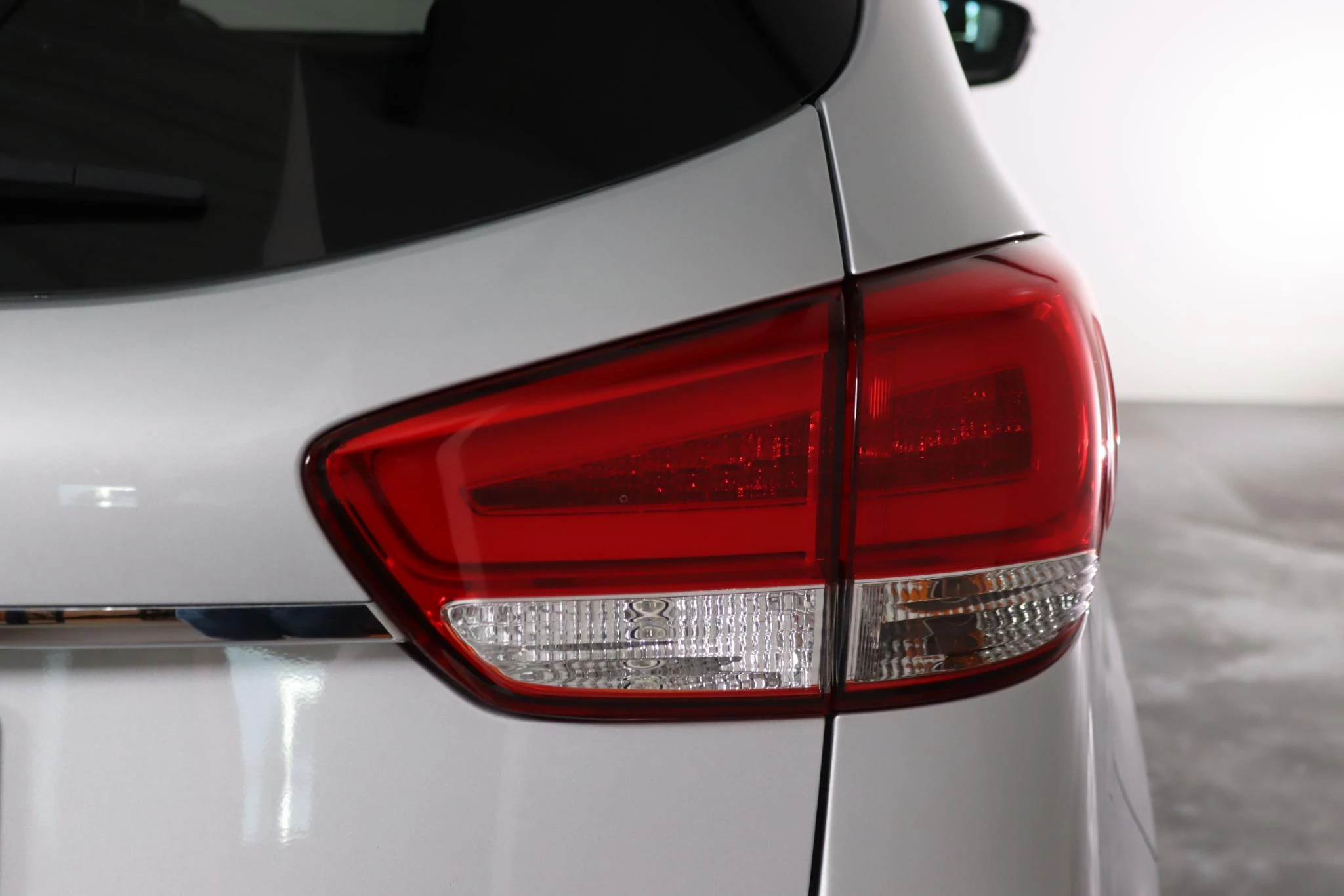 Hoofdafbeelding Kia Carens