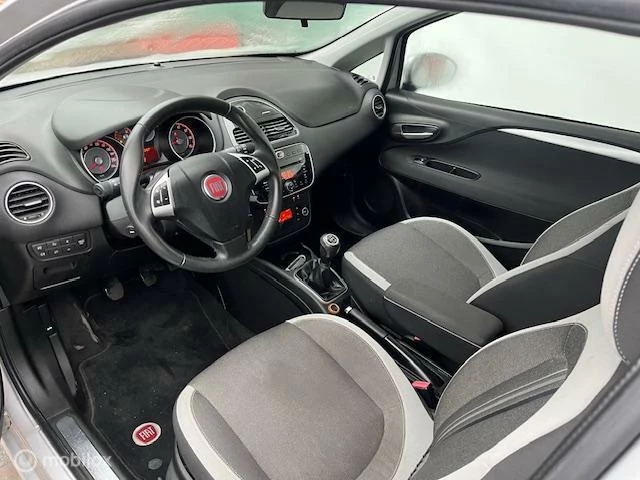 Hoofdafbeelding Fiat Punto