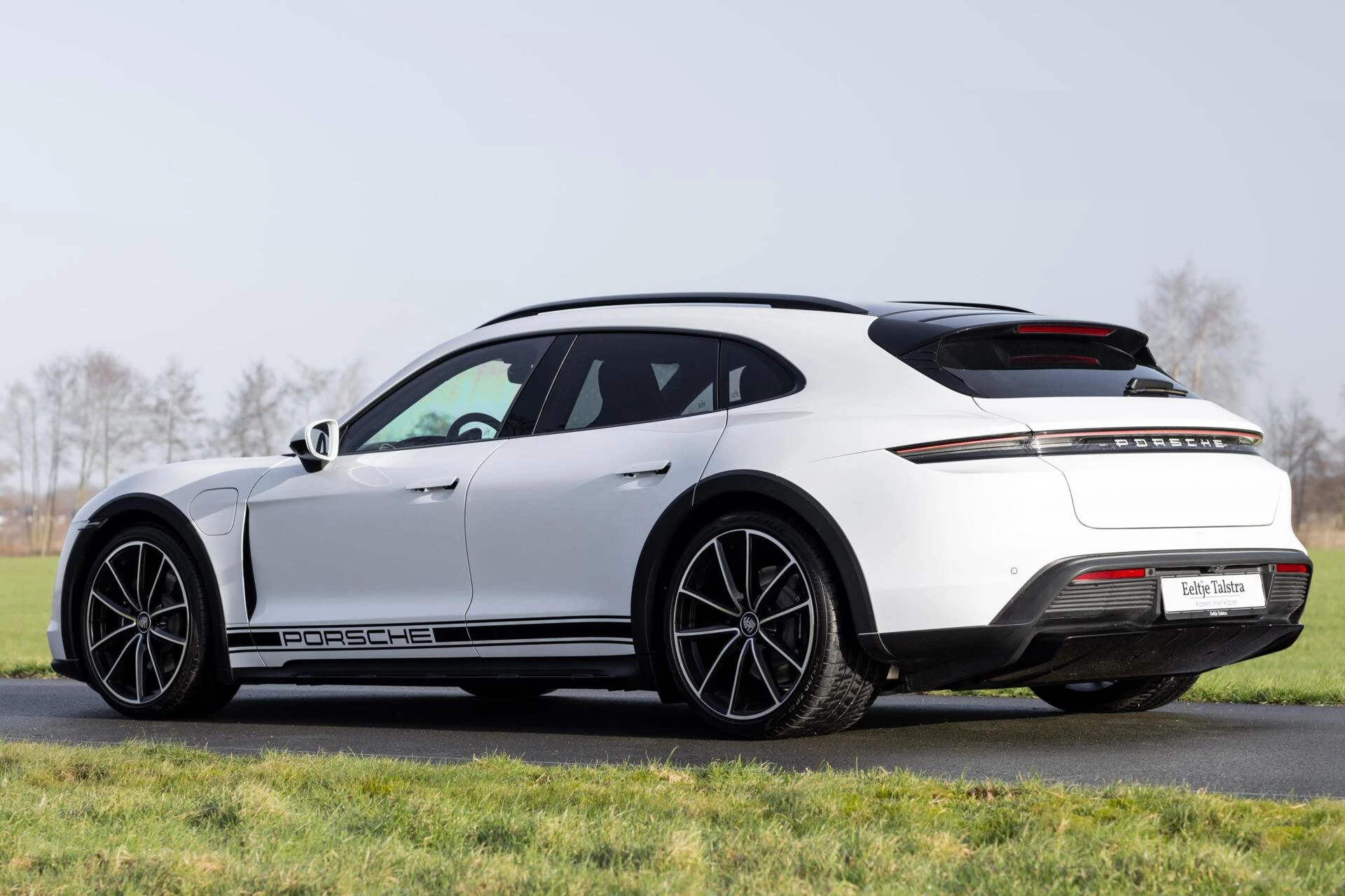 Hoofdafbeelding Porsche Taycan