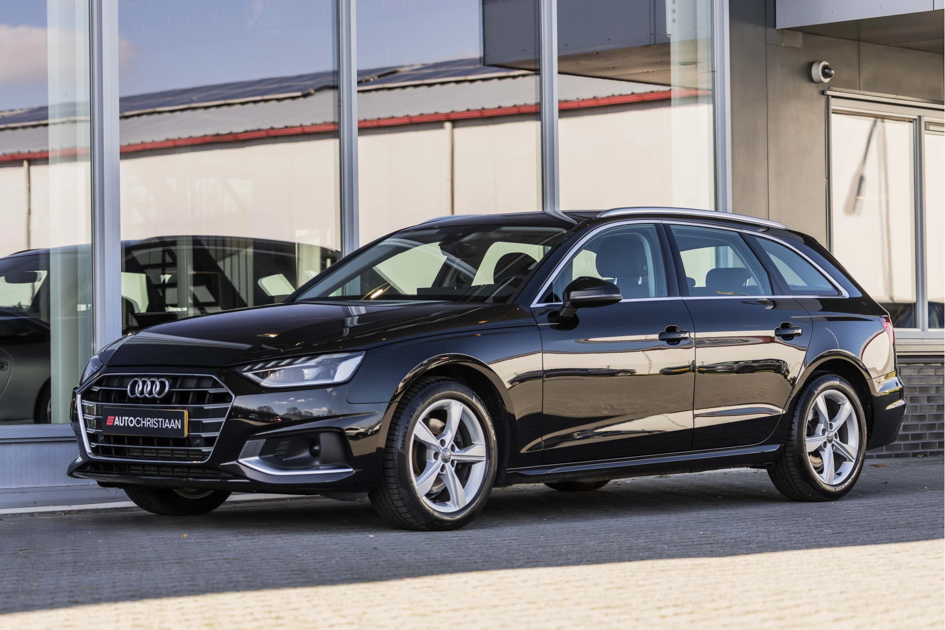 Hoofdafbeelding Audi A4