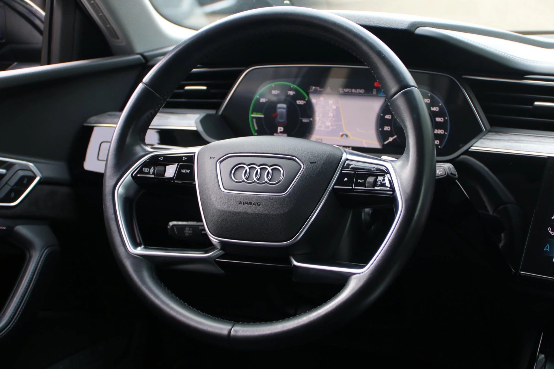 Hoofdafbeelding Audi e-tron