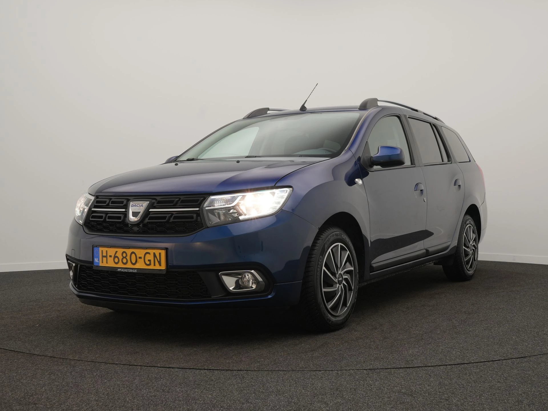 Hoofdafbeelding Dacia Logan