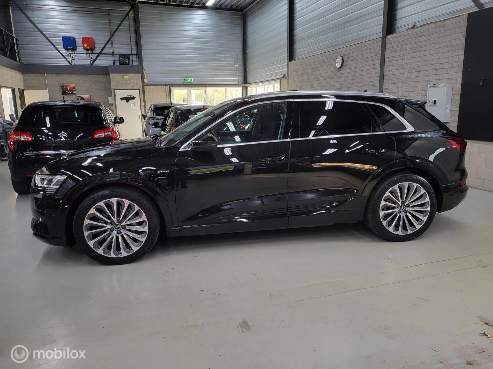 Hoofdafbeelding Audi e-tron