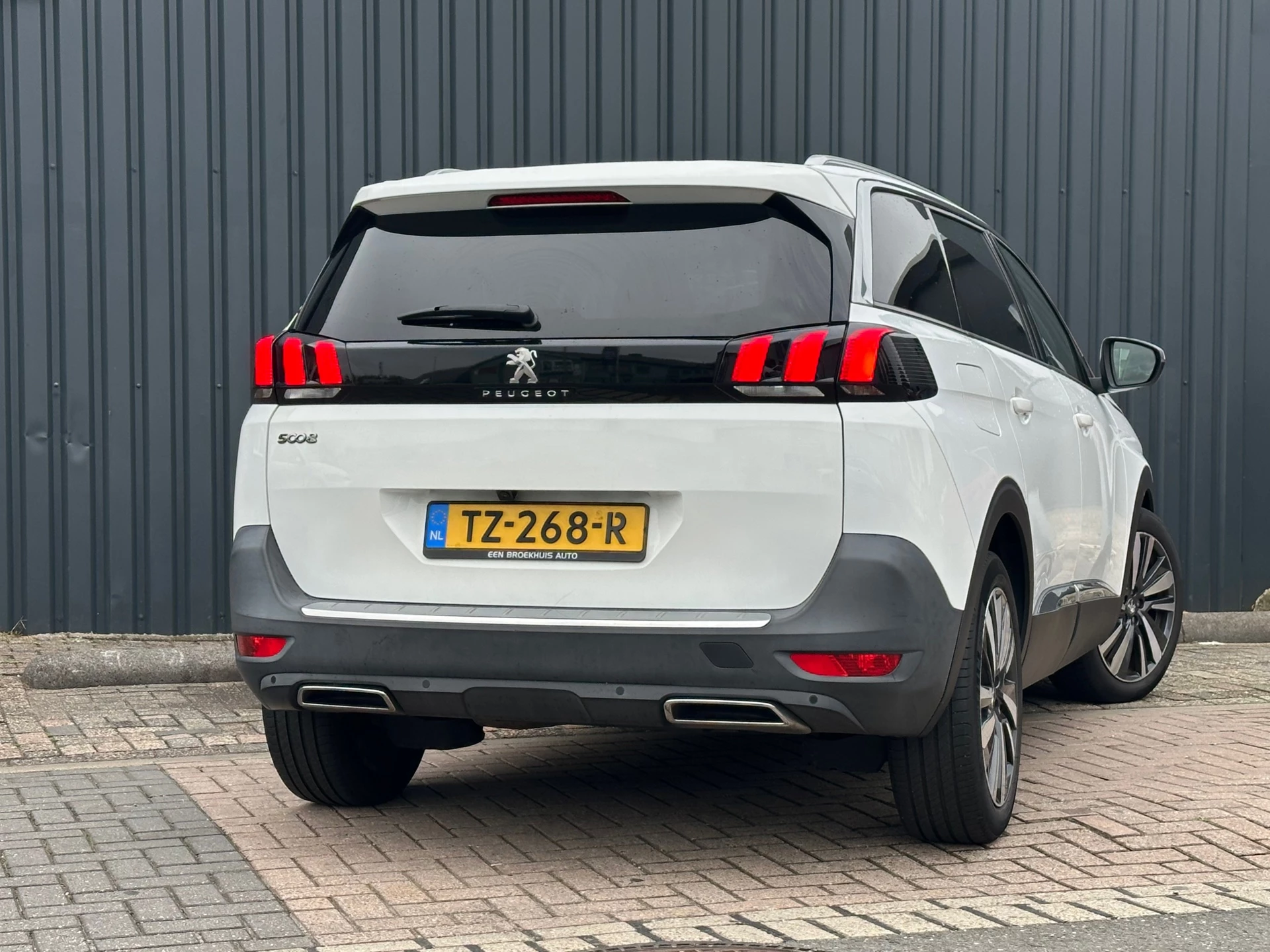 Hoofdafbeelding Peugeot 5008