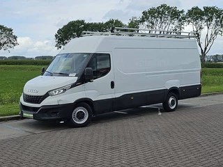 Hoofdafbeelding Iveco Daily Iveco Daily 35S18HV 3.0 L5H3 ac automaat EURO6 cruisecontrol bluetooth carplay 3.0 ltr 3500 kg trekhaak