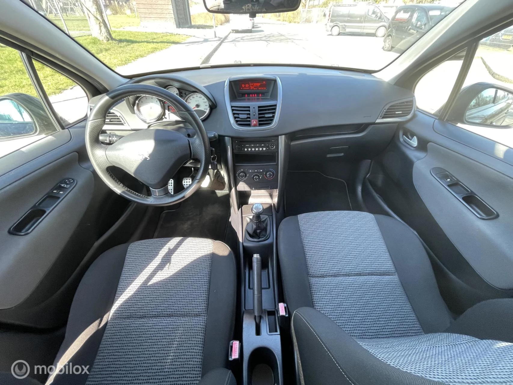 Hoofdafbeelding Peugeot 207