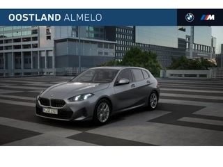 Hoofdafbeelding BMW 1 Serie BMW 1 Serie 120 Automaat / Trekhaak / Adaptieve LED / Achteruitrijcamera / Comfort Access / Parking Assistant / Stoelverwarming