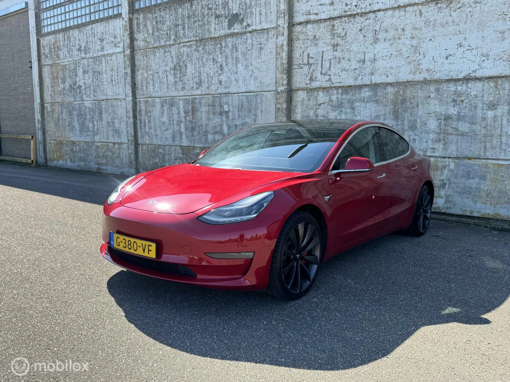 Hoofdafbeelding Tesla Model 3