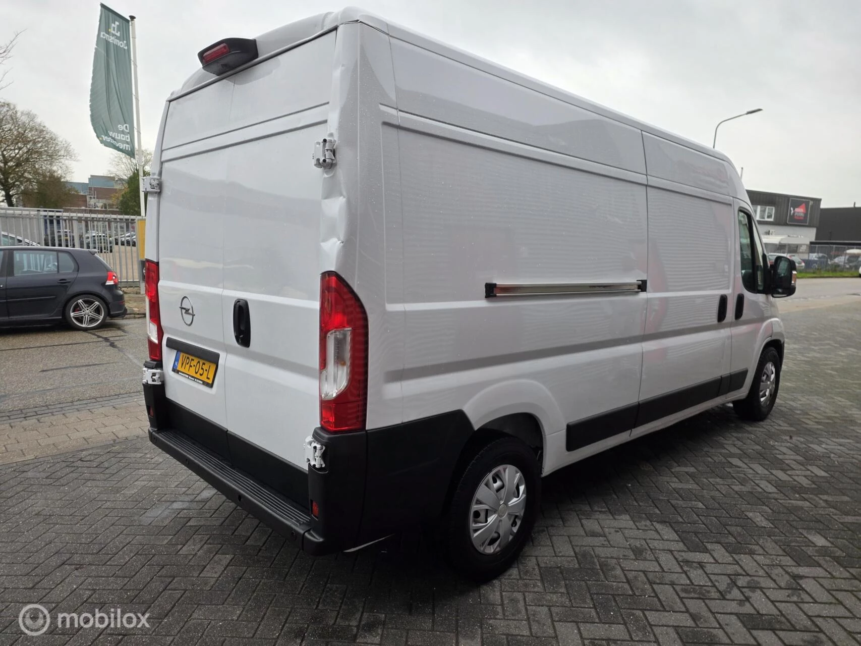 Hoofdafbeelding Opel Movano