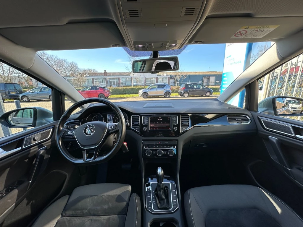 Hoofdafbeelding Volkswagen Golf Sportsvan