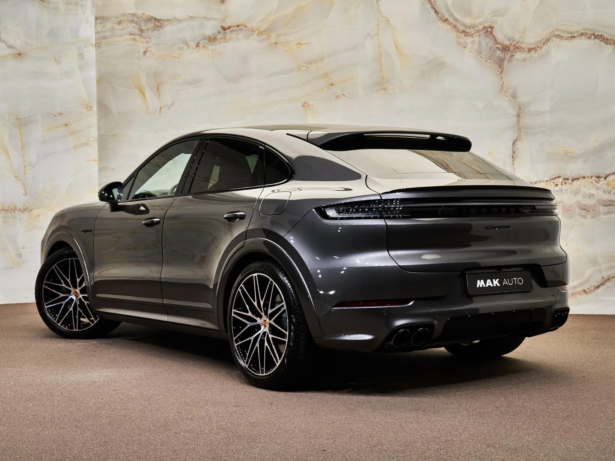 Hoofdafbeelding Porsche Cayenne