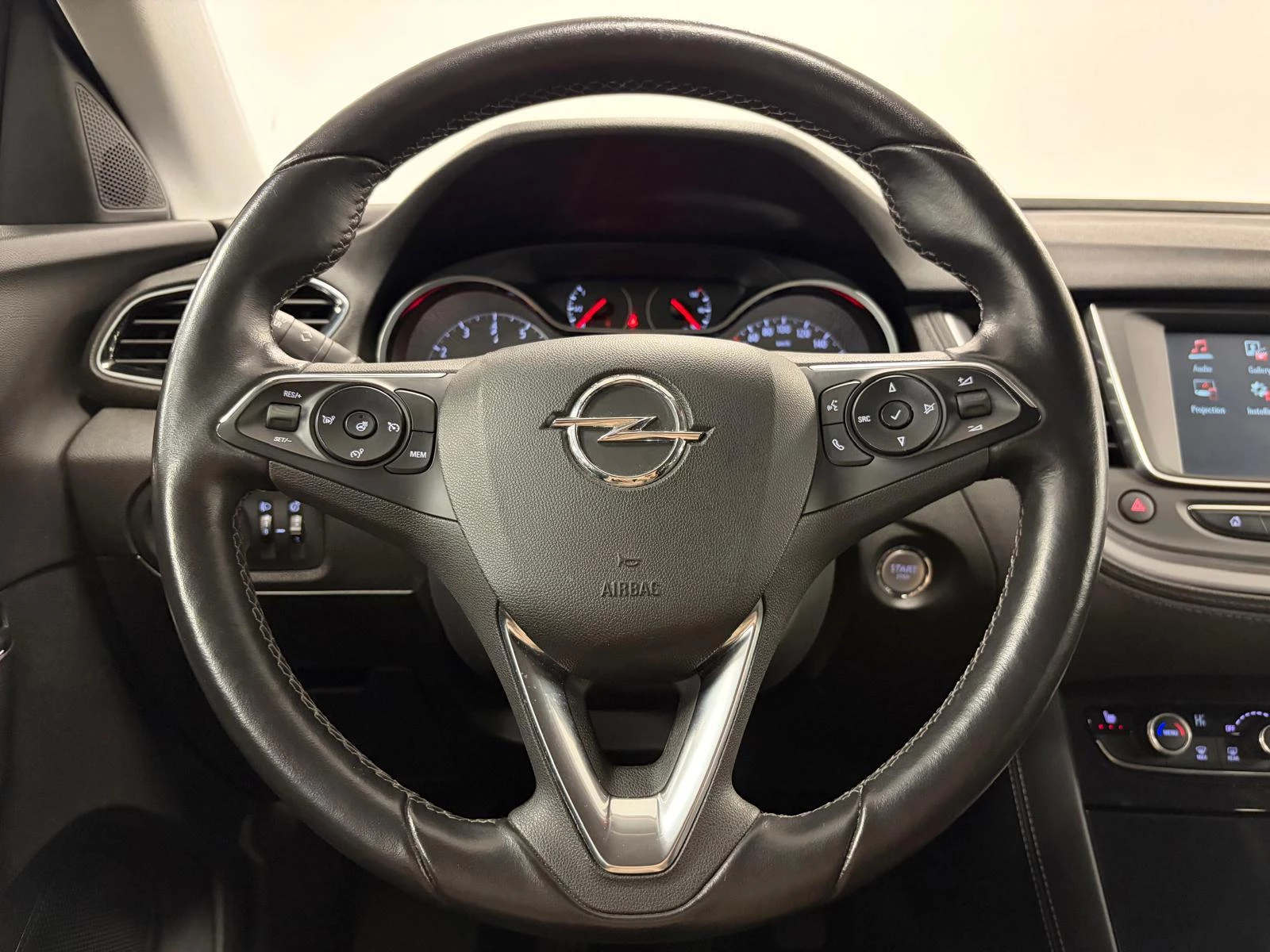 Hoofdafbeelding Opel Grandland X