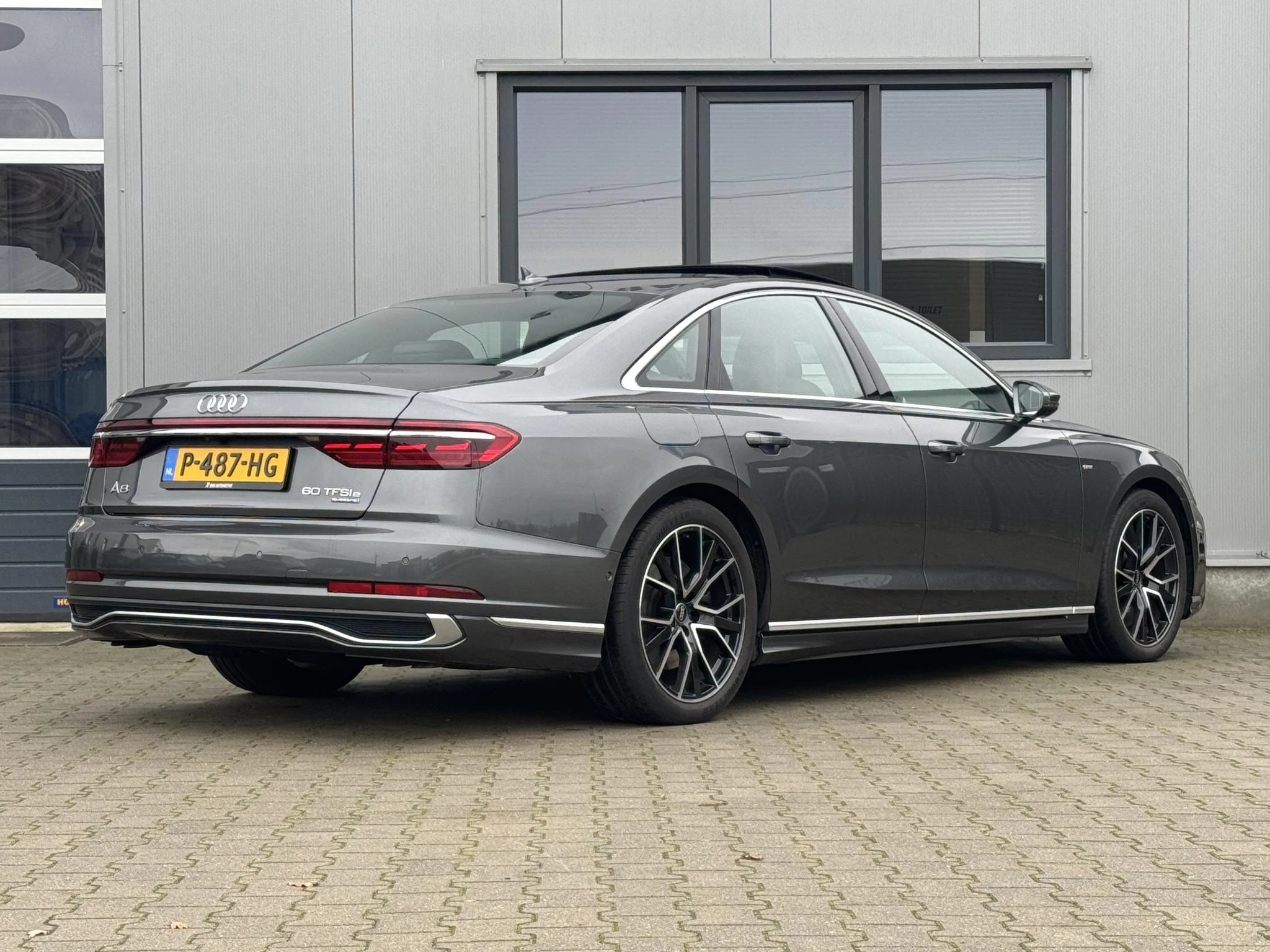 Hoofdafbeelding Audi A8