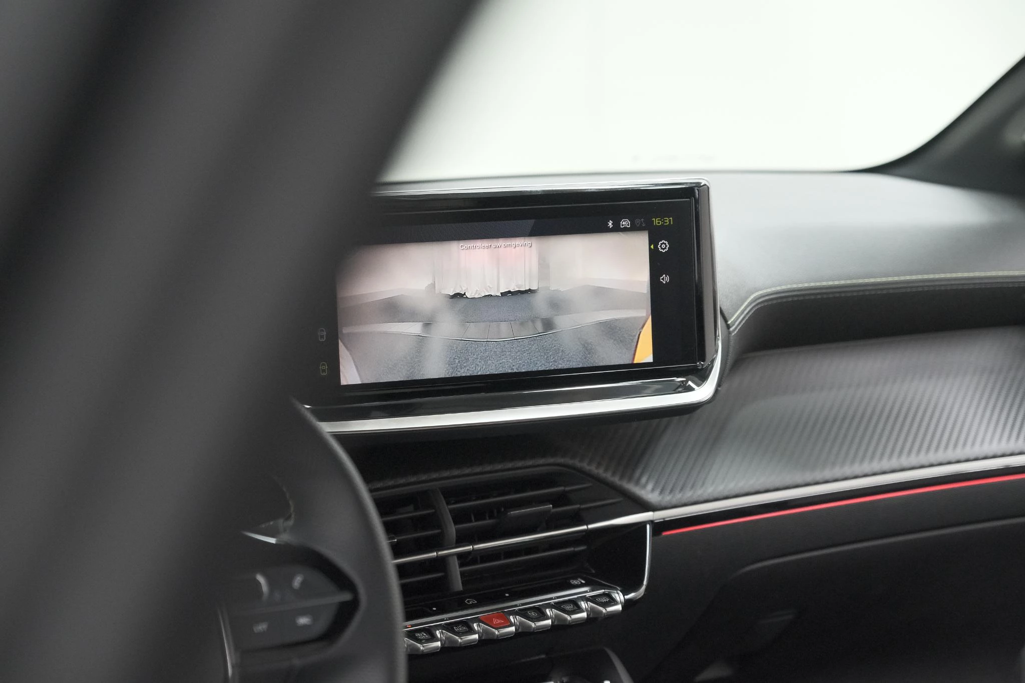 Hoofdafbeelding Peugeot e-208