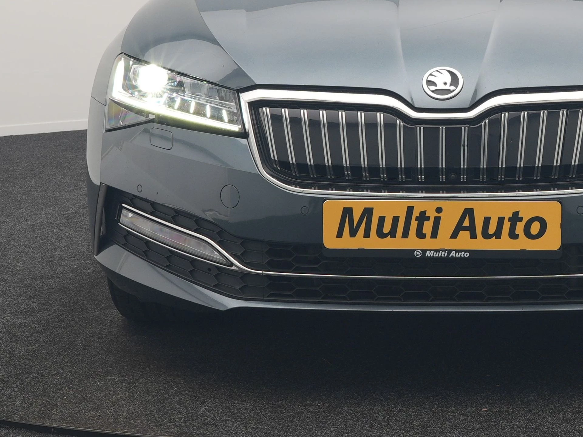 Hoofdafbeelding Škoda Superb