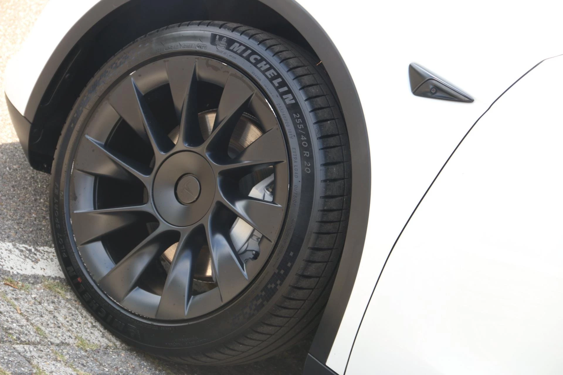 Hoofdafbeelding Tesla Model Y