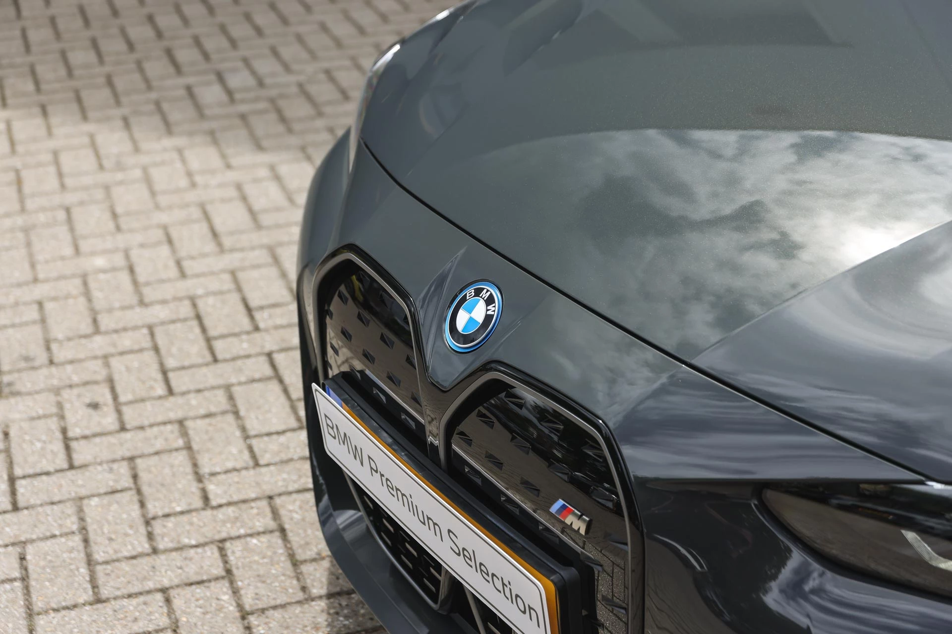 Hoofdafbeelding BMW i4