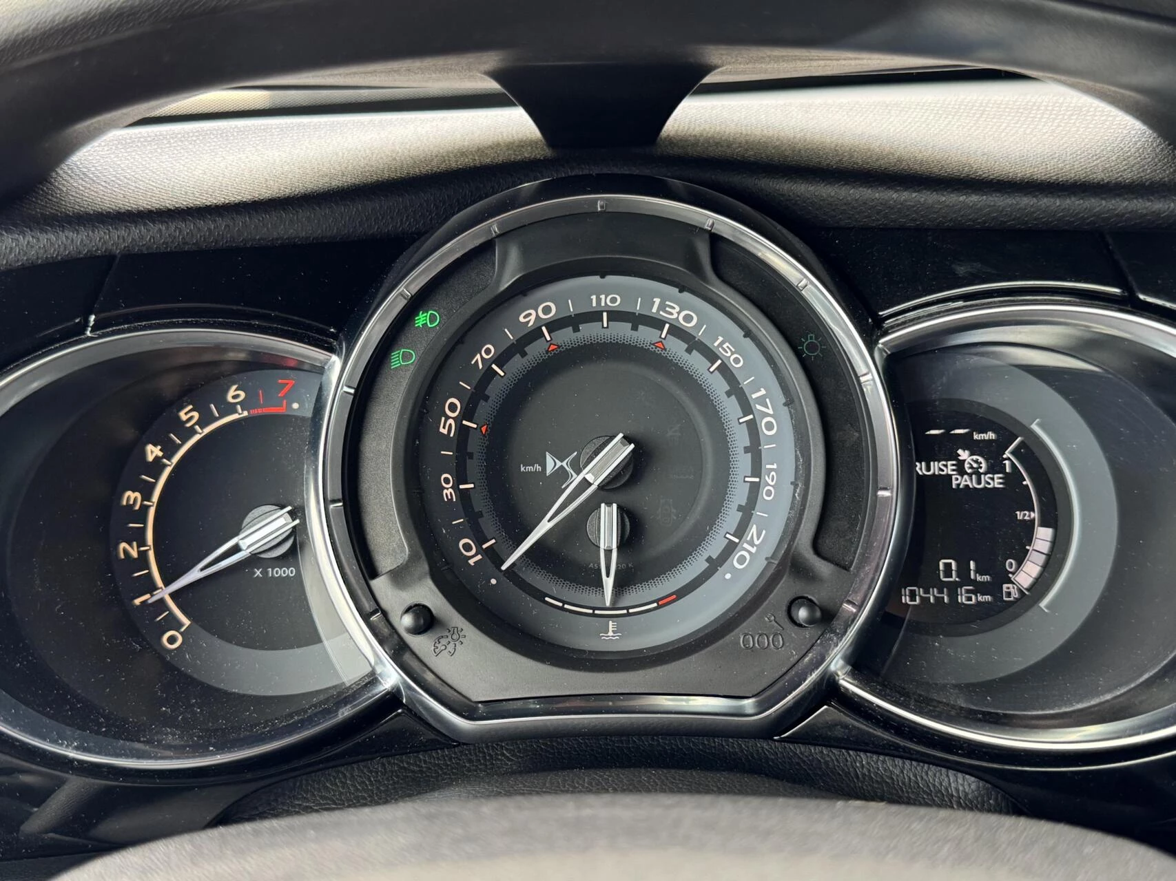 Hoofdafbeelding DS DS 3