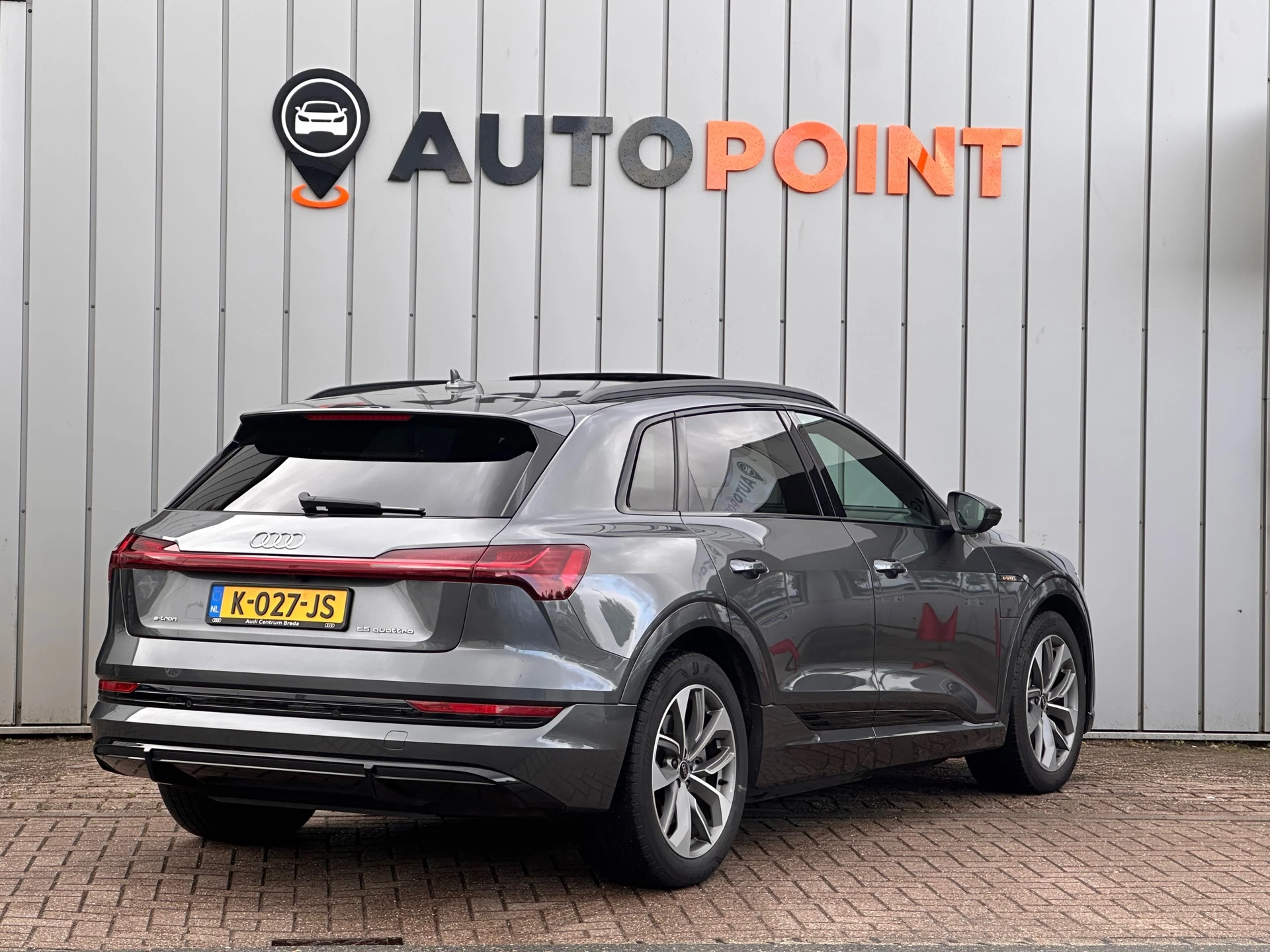 Hoofdafbeelding Audi e-tron