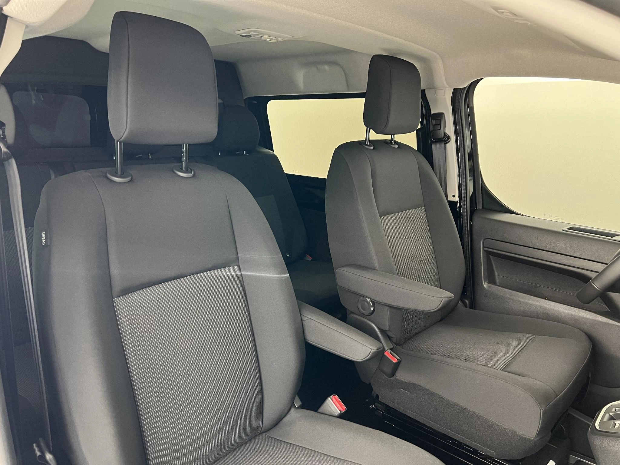 Hoofdafbeelding Opel Vivaro-e
