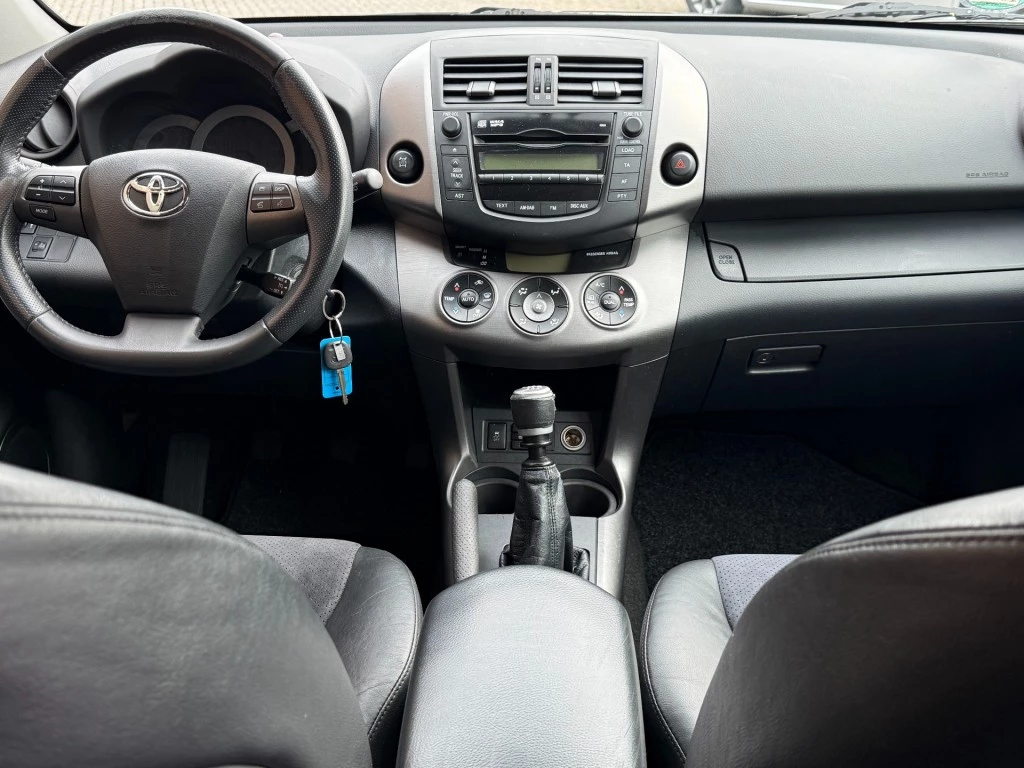 Hoofdafbeelding Toyota RAV4