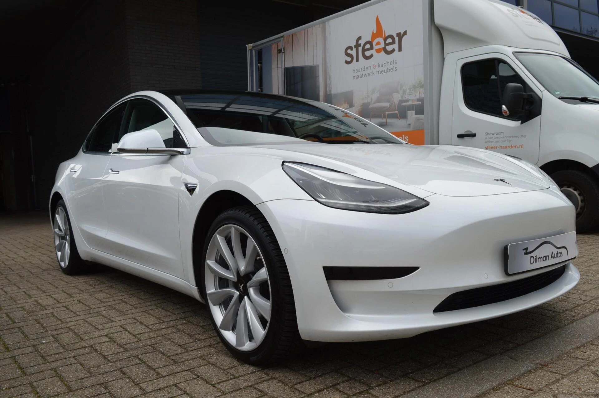 Hoofdafbeelding Tesla Model 3