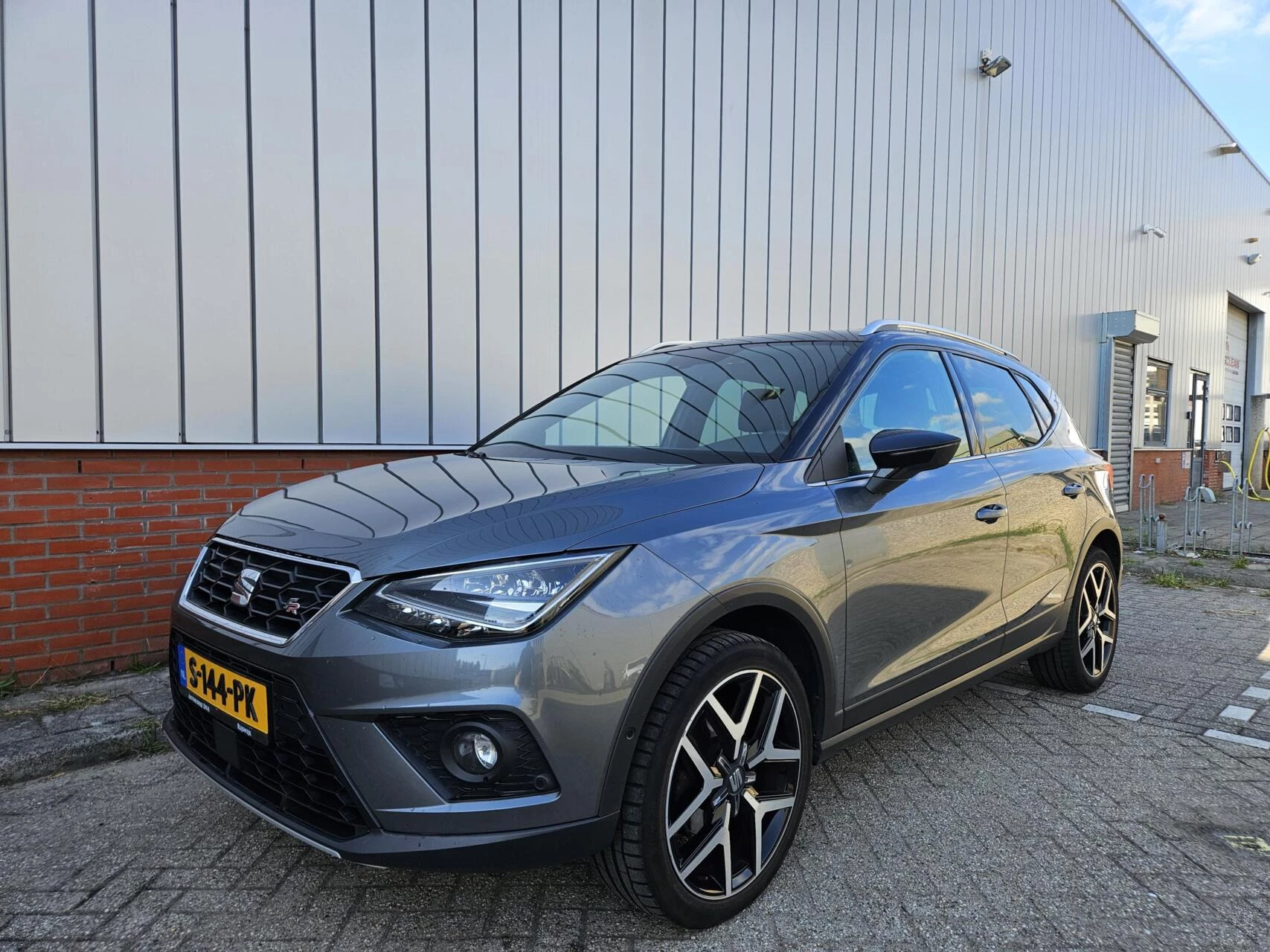 Hoofdafbeelding SEAT Arona