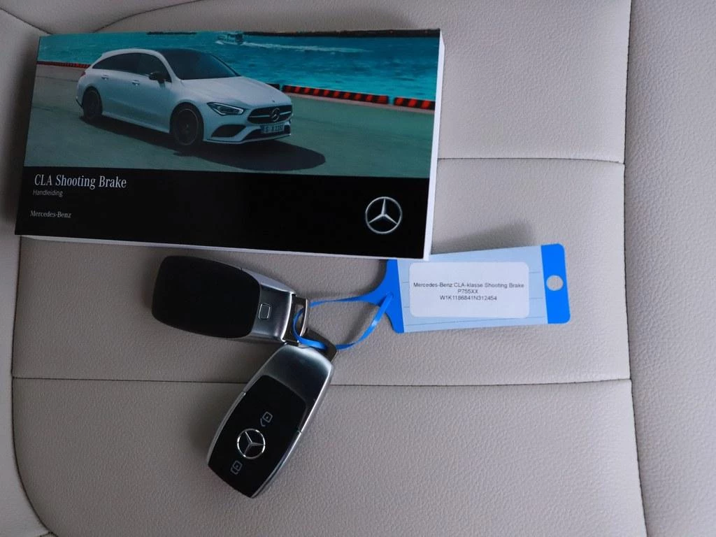 Hoofdafbeelding Mercedes-Benz CLA