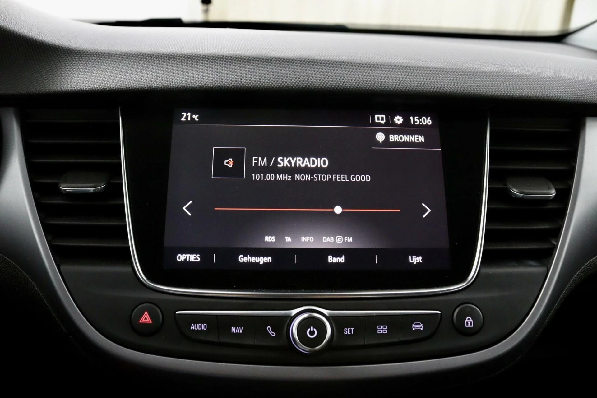 Hoofdafbeelding Opel Crossland X