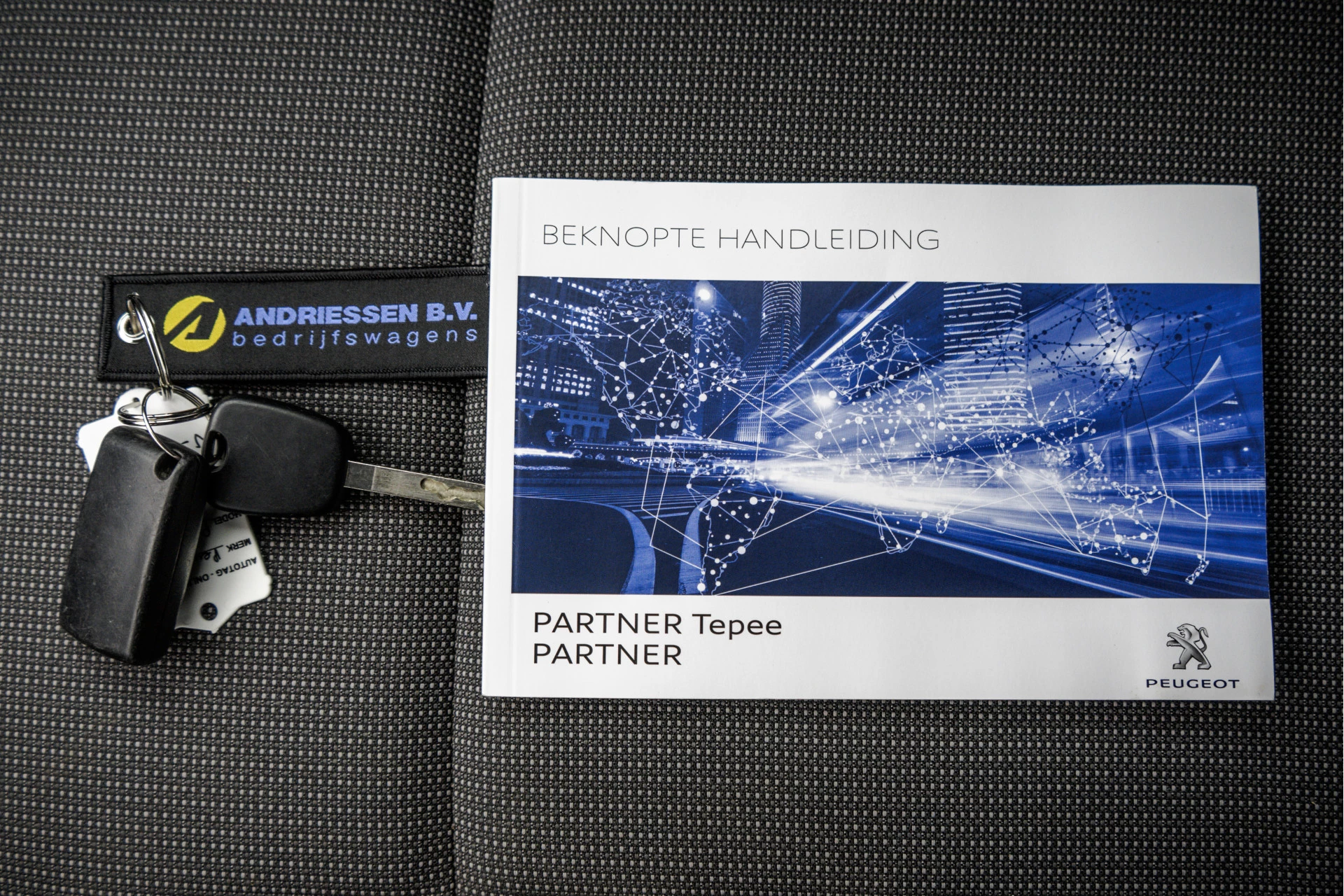 Hoofdafbeelding Peugeot Partner
