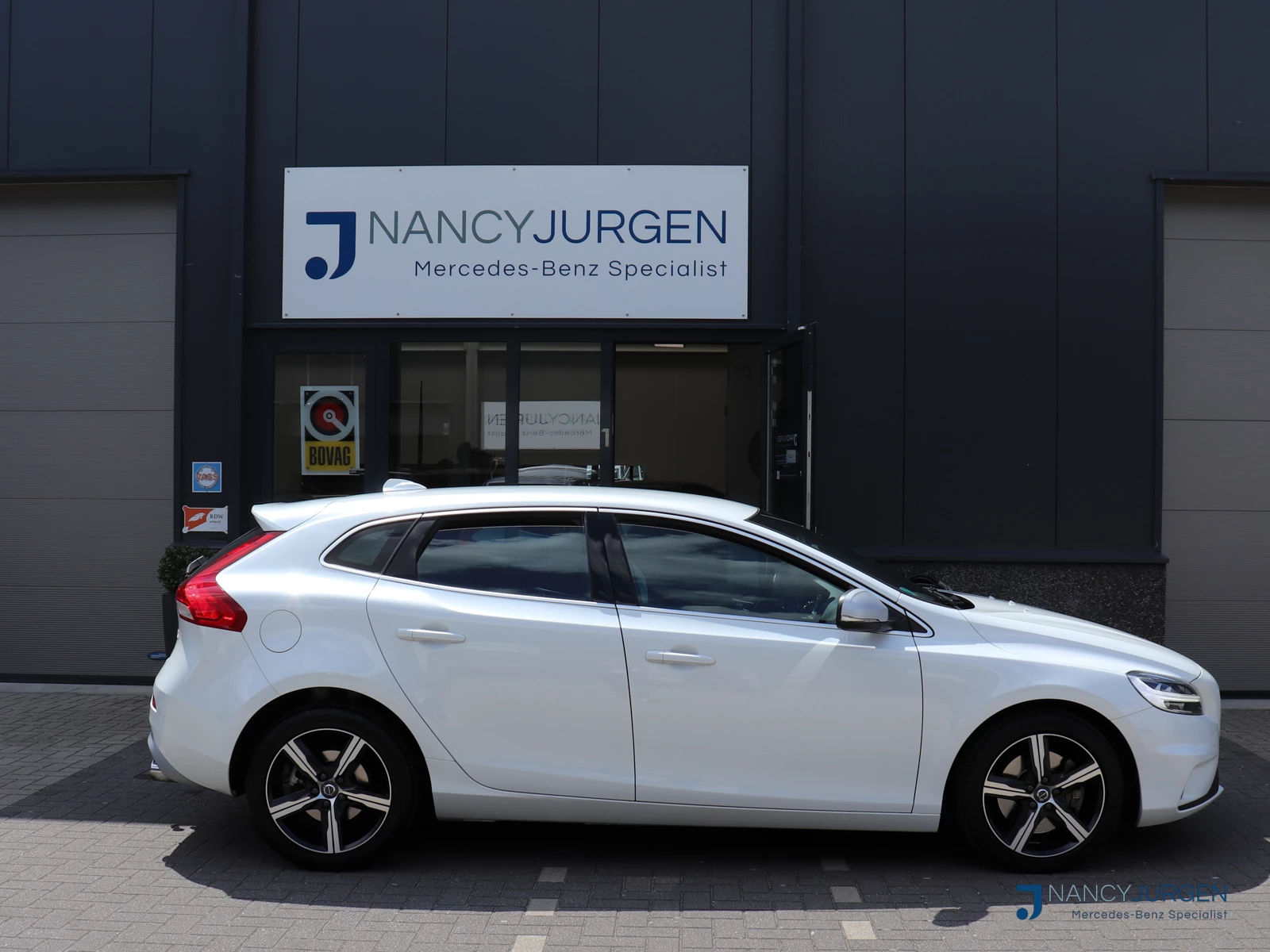 Hoofdafbeelding Volvo V40