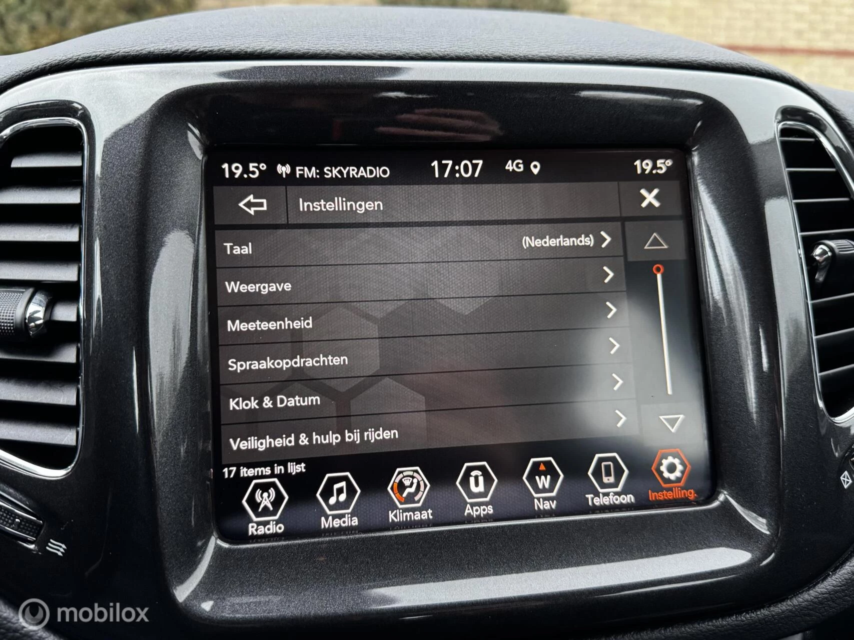 Hoofdafbeelding Jeep Compass