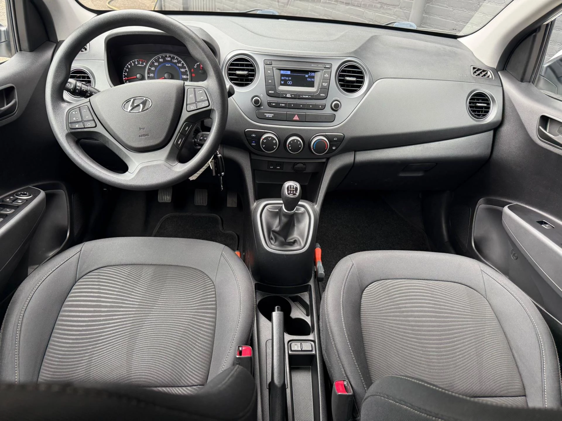 Hoofdafbeelding Hyundai i10