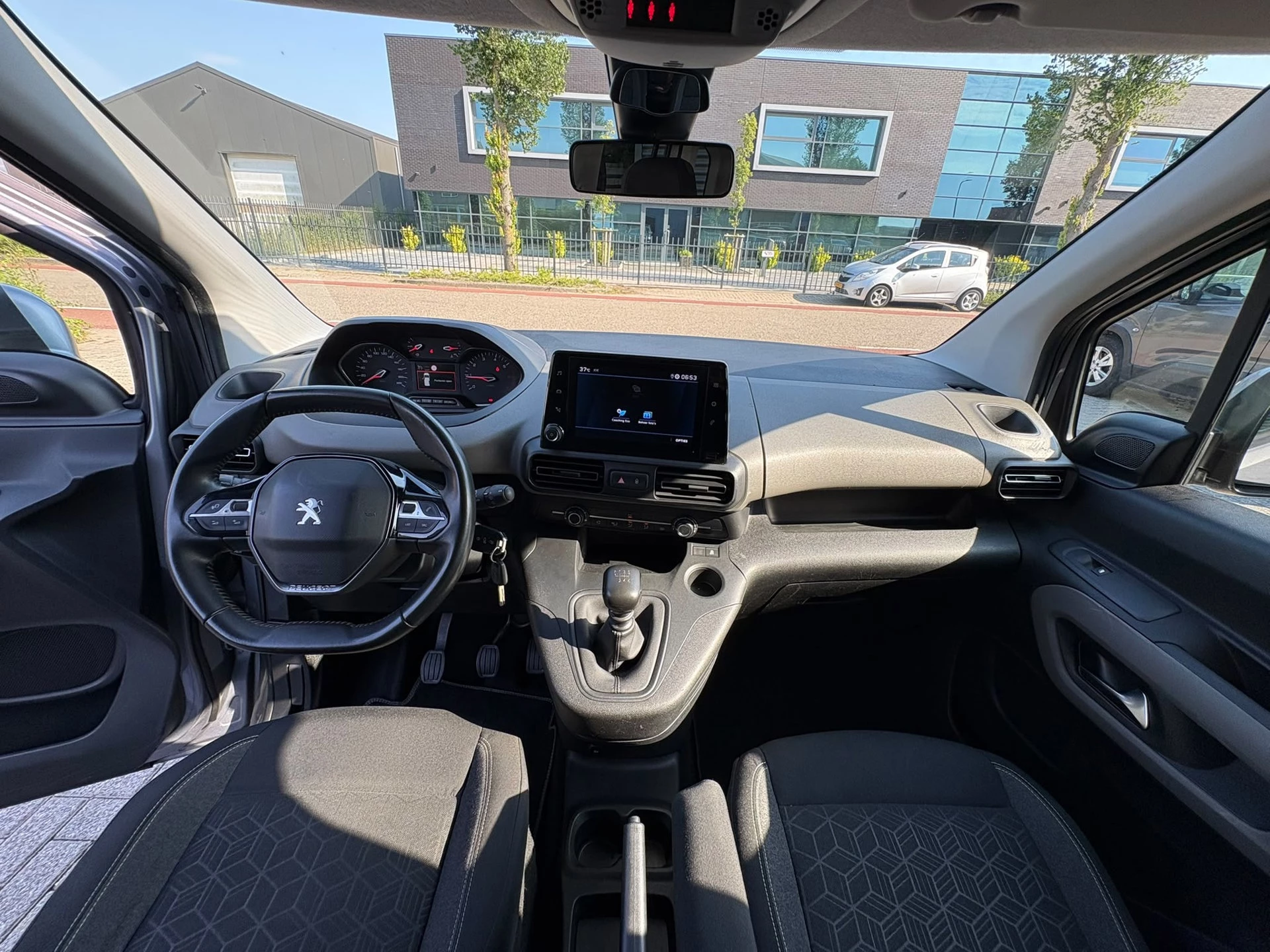 Hoofdafbeelding Peugeot Rifter