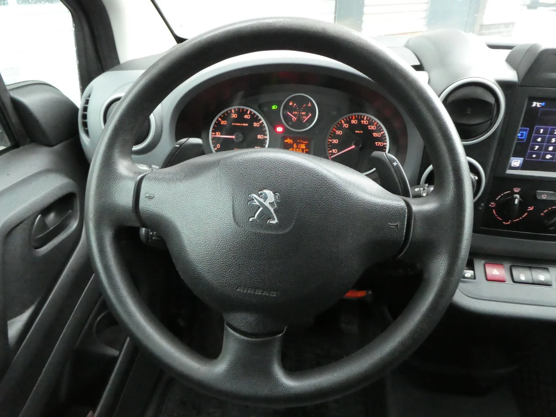 Hoofdafbeelding Peugeot Partner