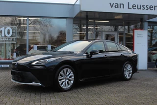 Hoofdafbeelding Toyota Mirai Toyota Mirai DYNAMIC JBL GELUID EL-STOELEN STOELVERW. KEYLESS NAVI APPLE/ANDROID