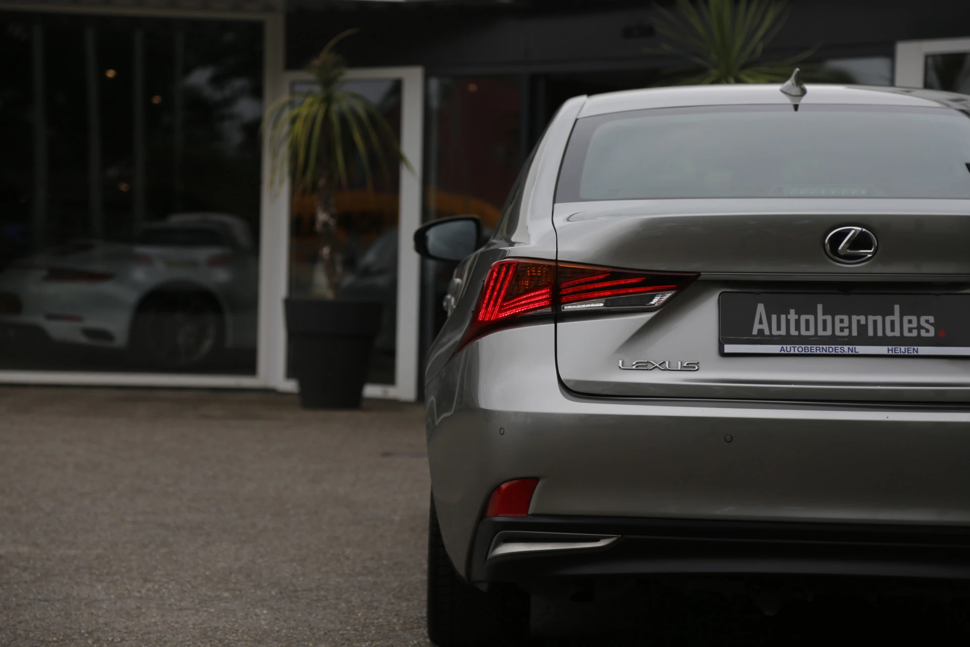Hoofdafbeelding Lexus IS