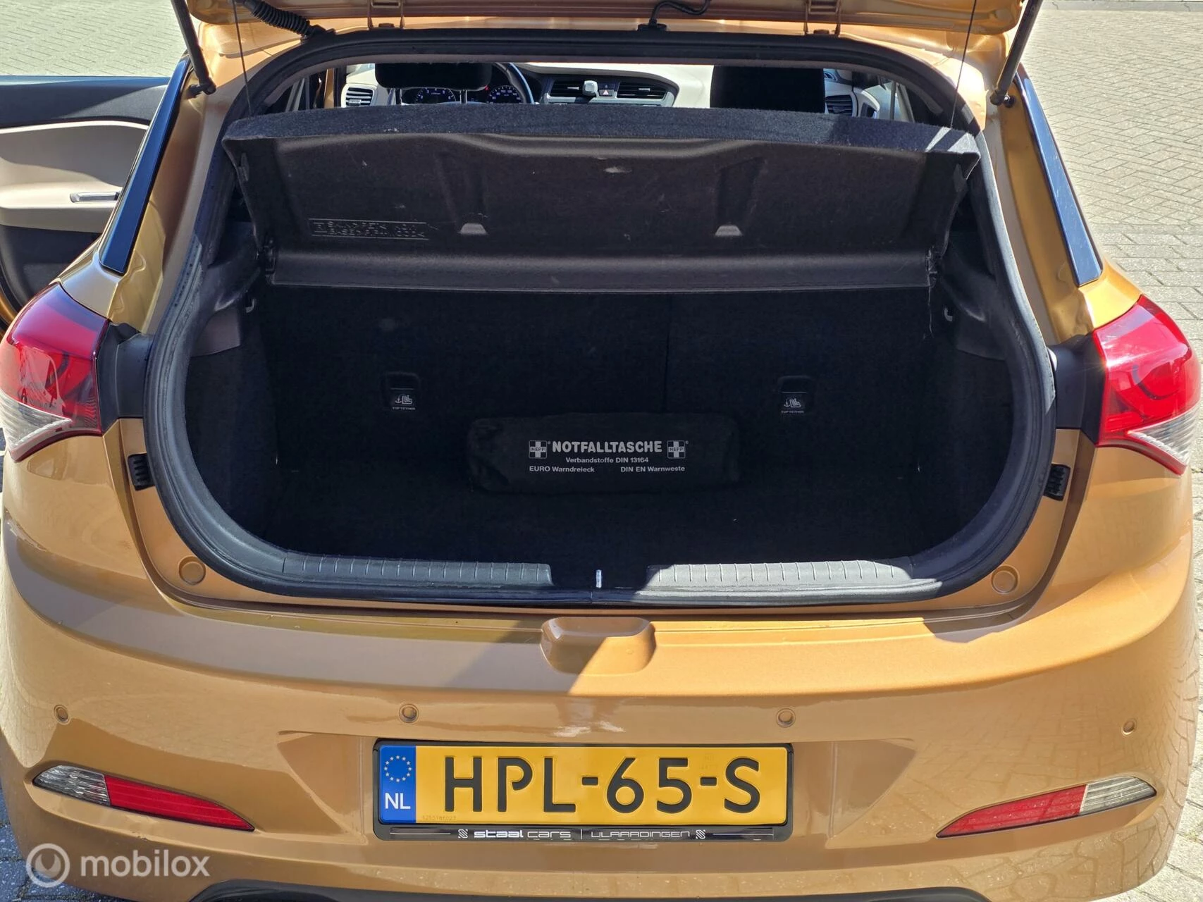 Hoofdafbeelding Hyundai i20