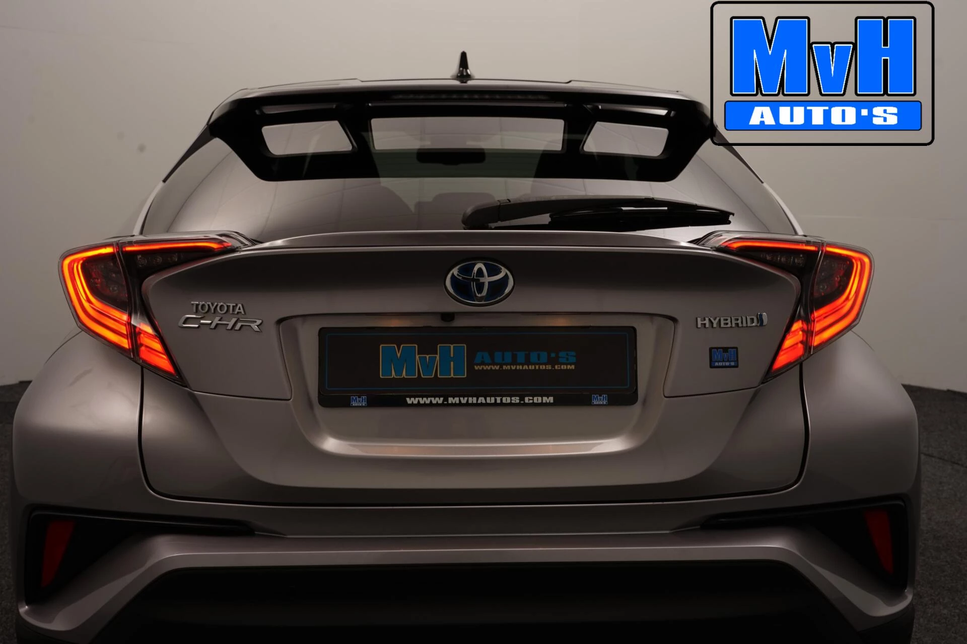 Hoofdafbeelding Toyota C-HR