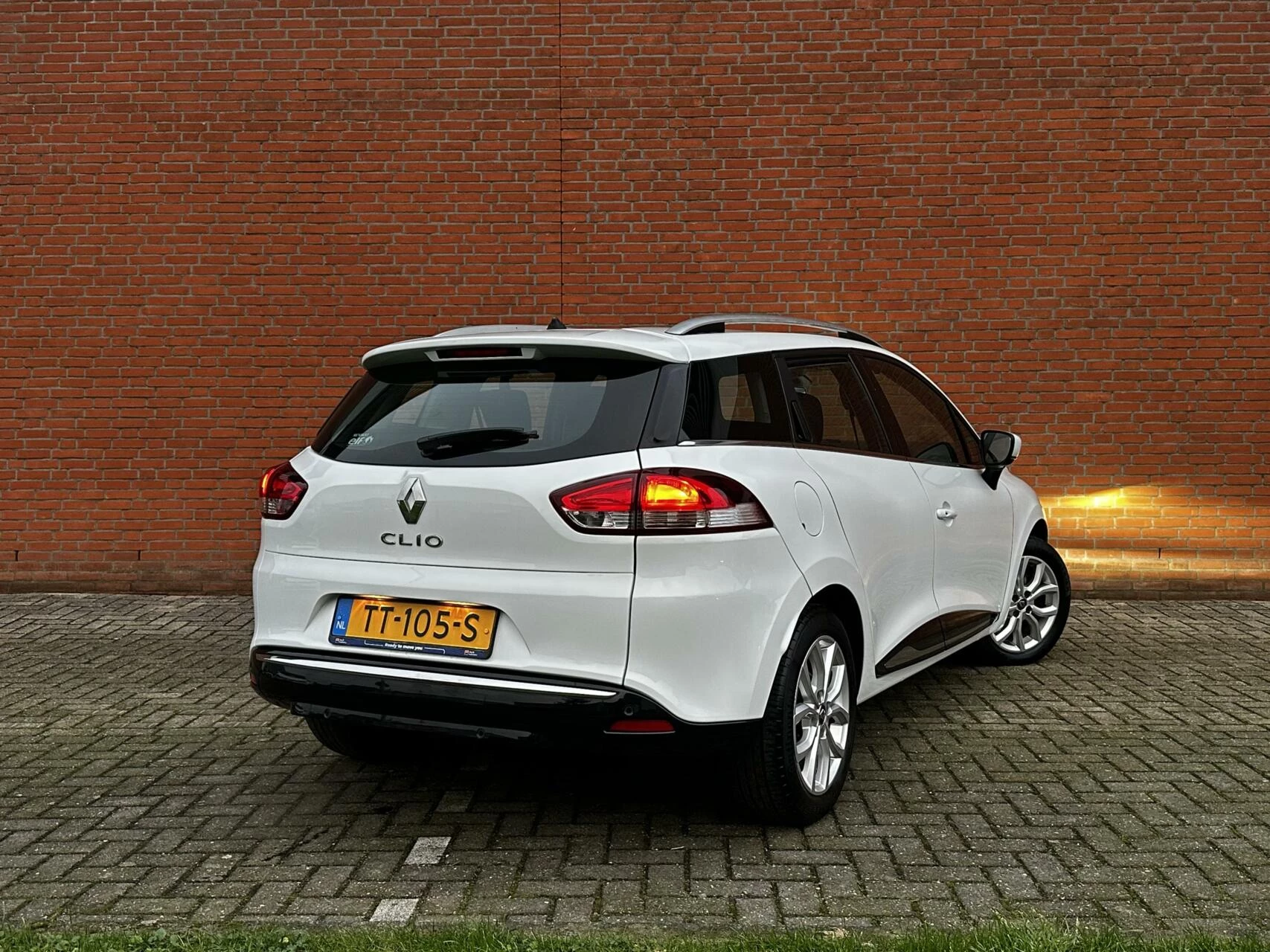 Hoofdafbeelding Renault Clio