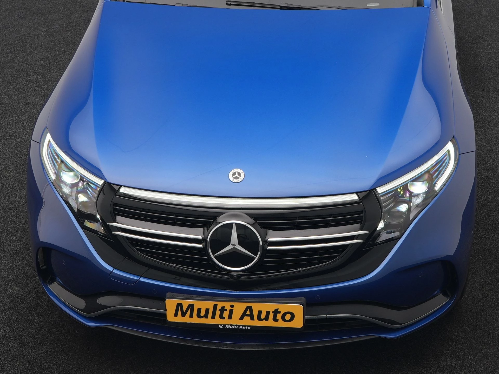 Hoofdafbeelding Mercedes-Benz EQC