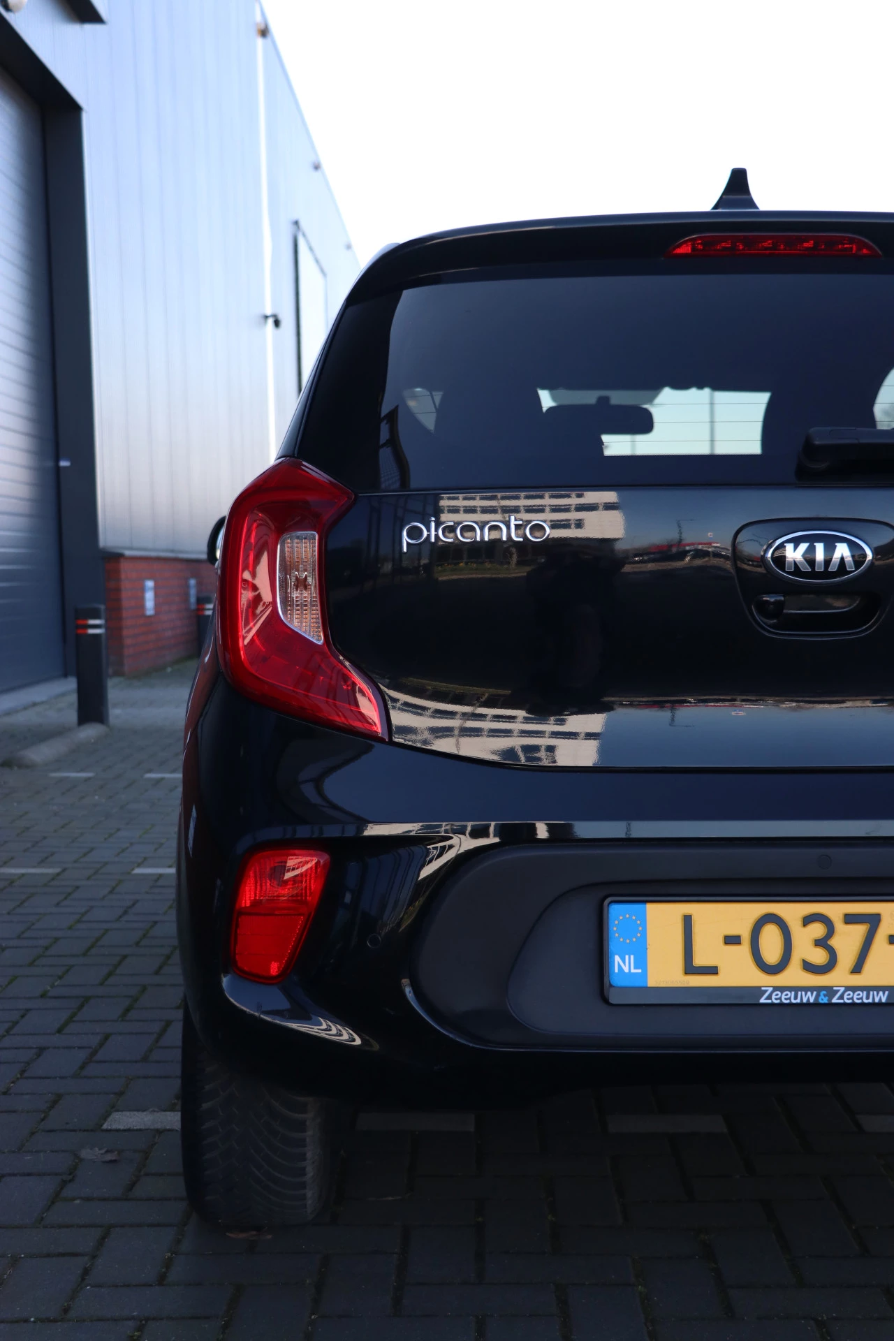 Hoofdafbeelding Kia Picanto