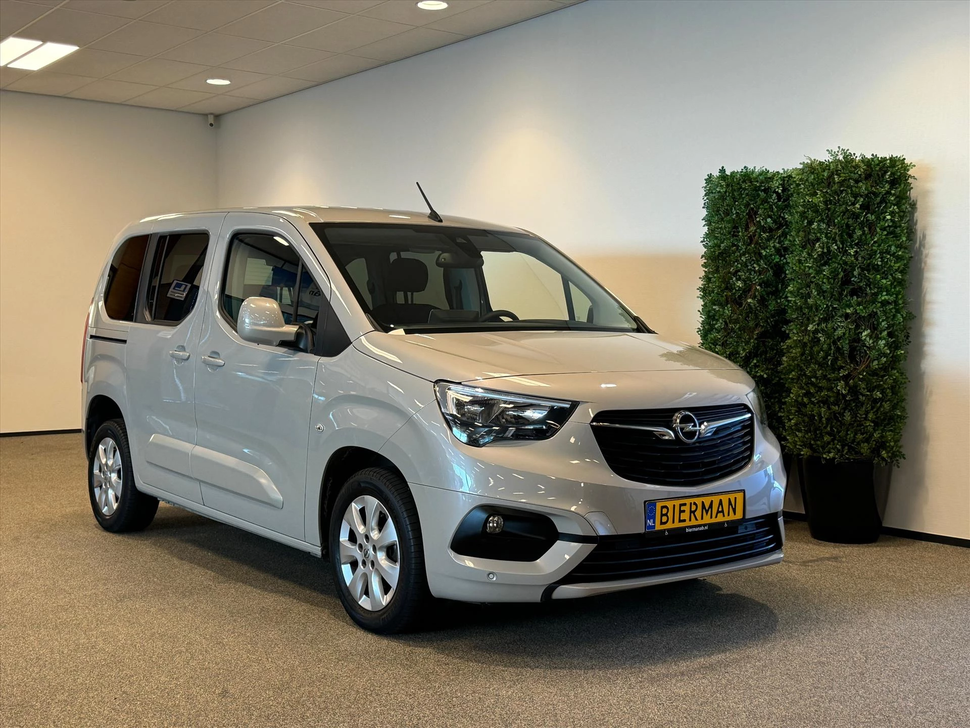 Hoofdafbeelding Opel Combo
