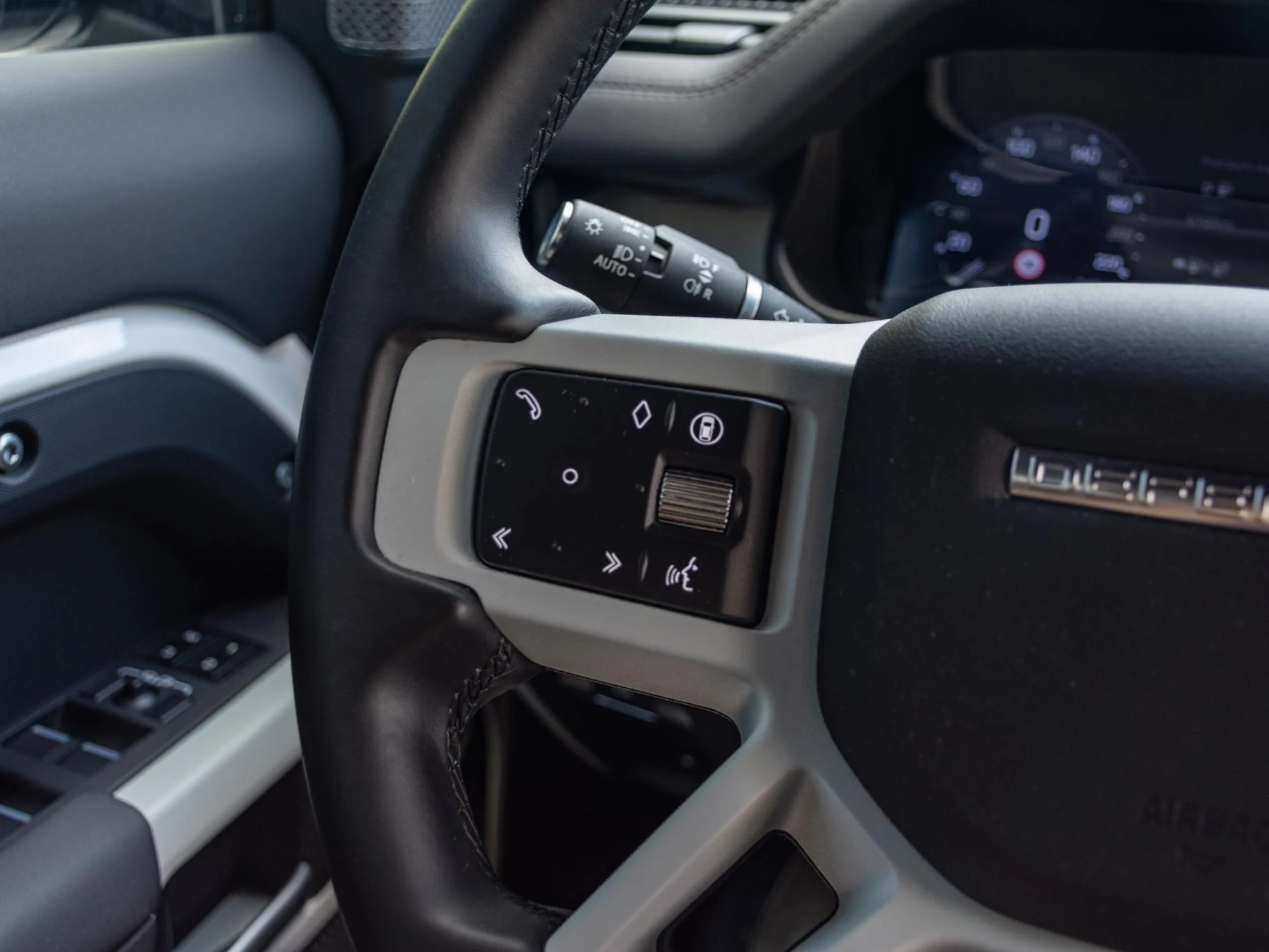 Hoofdafbeelding Land Rover Defender