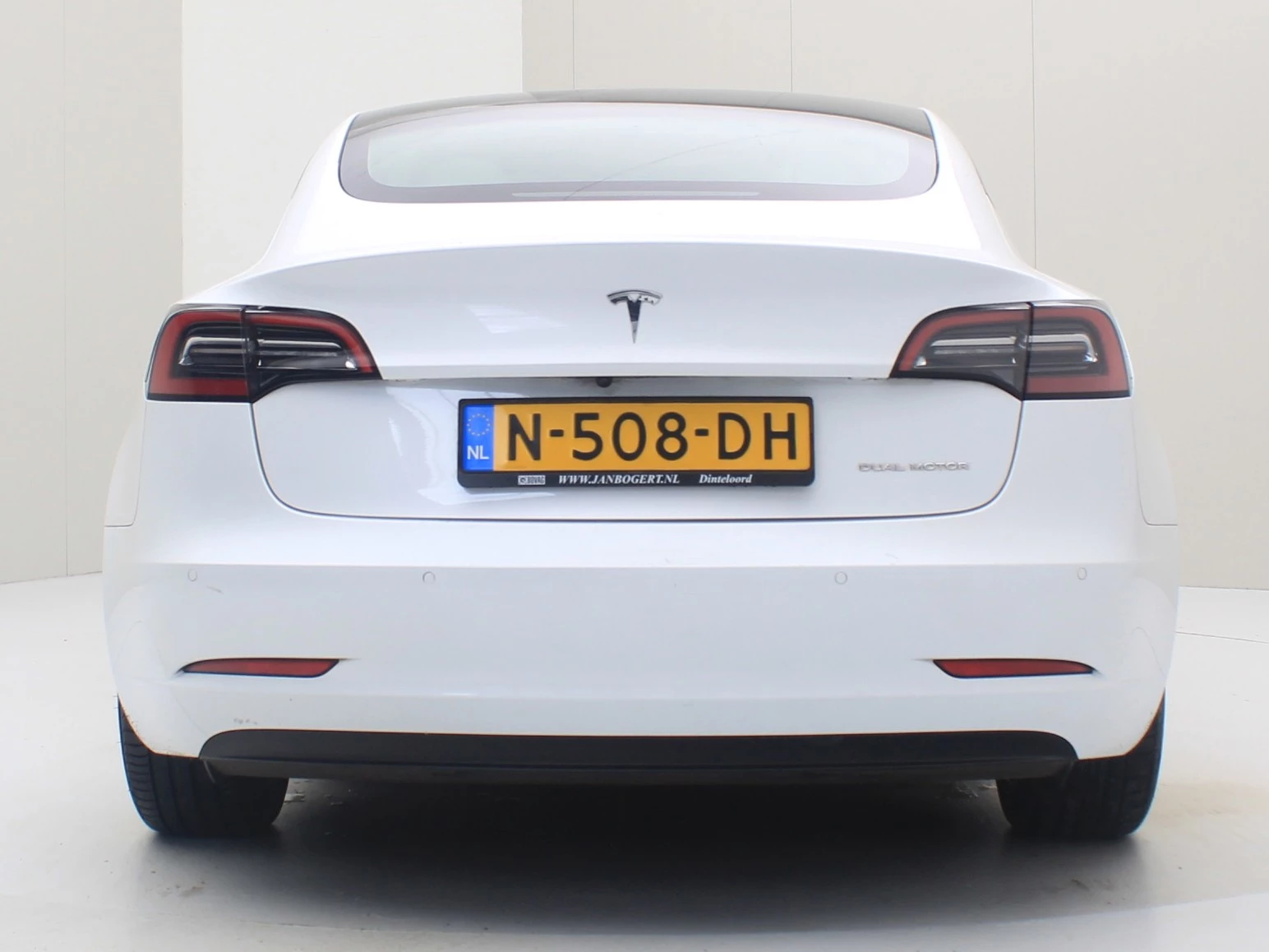 Hoofdafbeelding Tesla Model 3